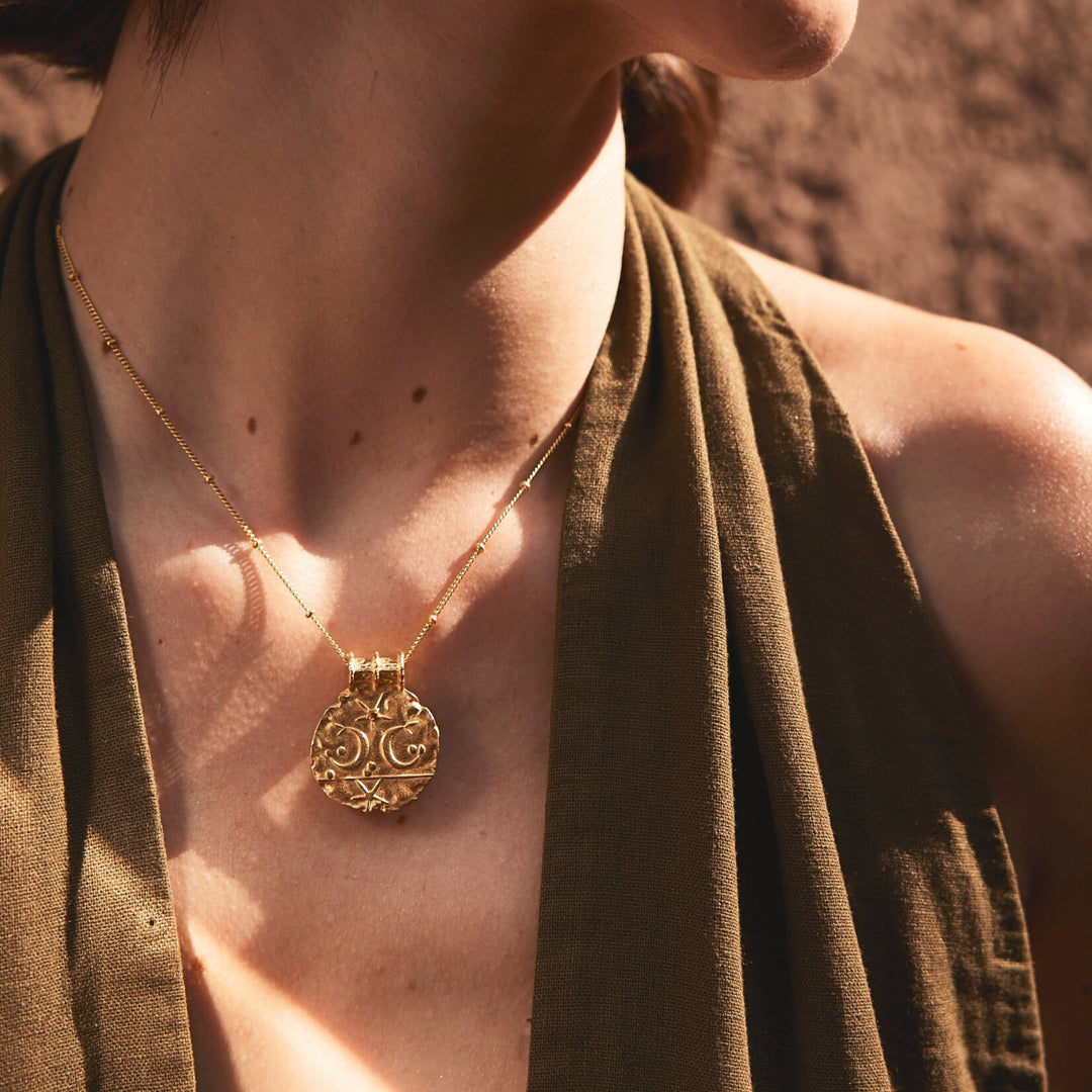 The Universe has my Back Medallion - Kensho Heirlooms